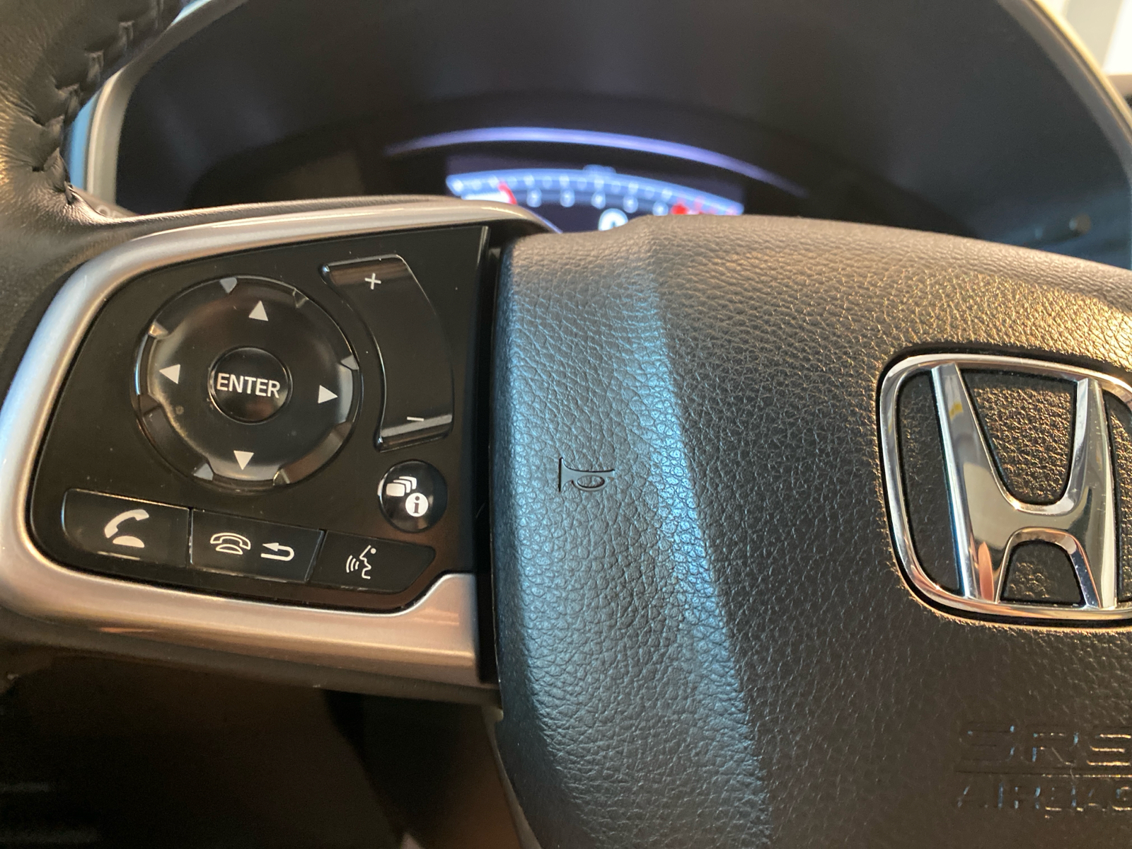 2022 Honda CR-V Touring 26