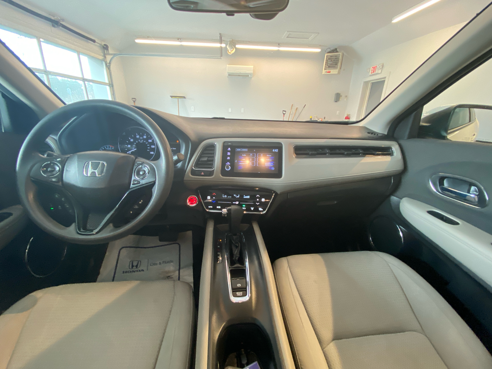 2019 Honda HR-V EX 34