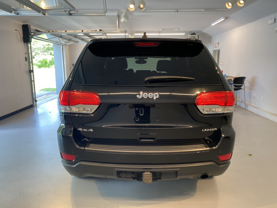 2017 Jeep Grand Cherokee Laredo 7