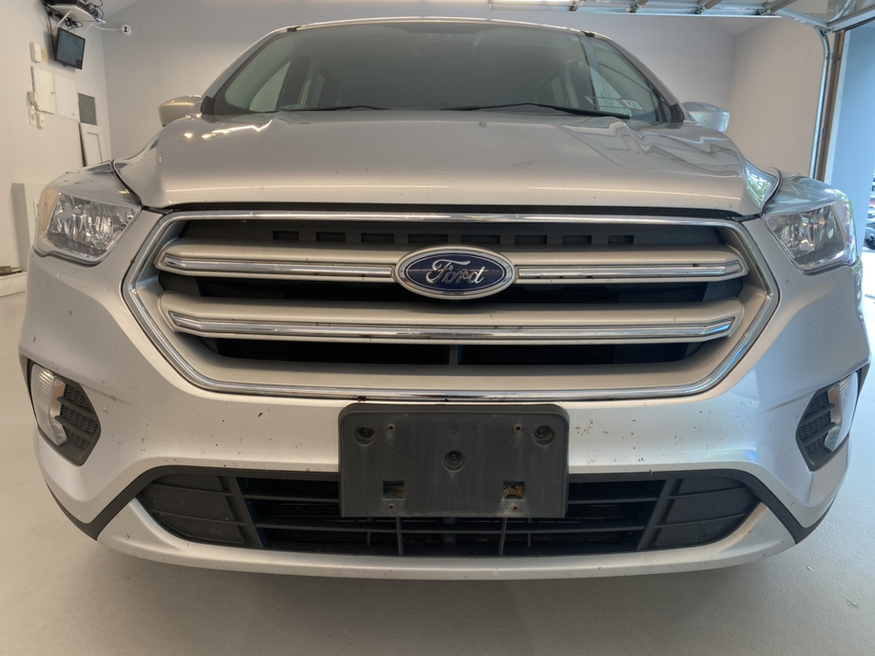 2019 Ford Escape SE 9