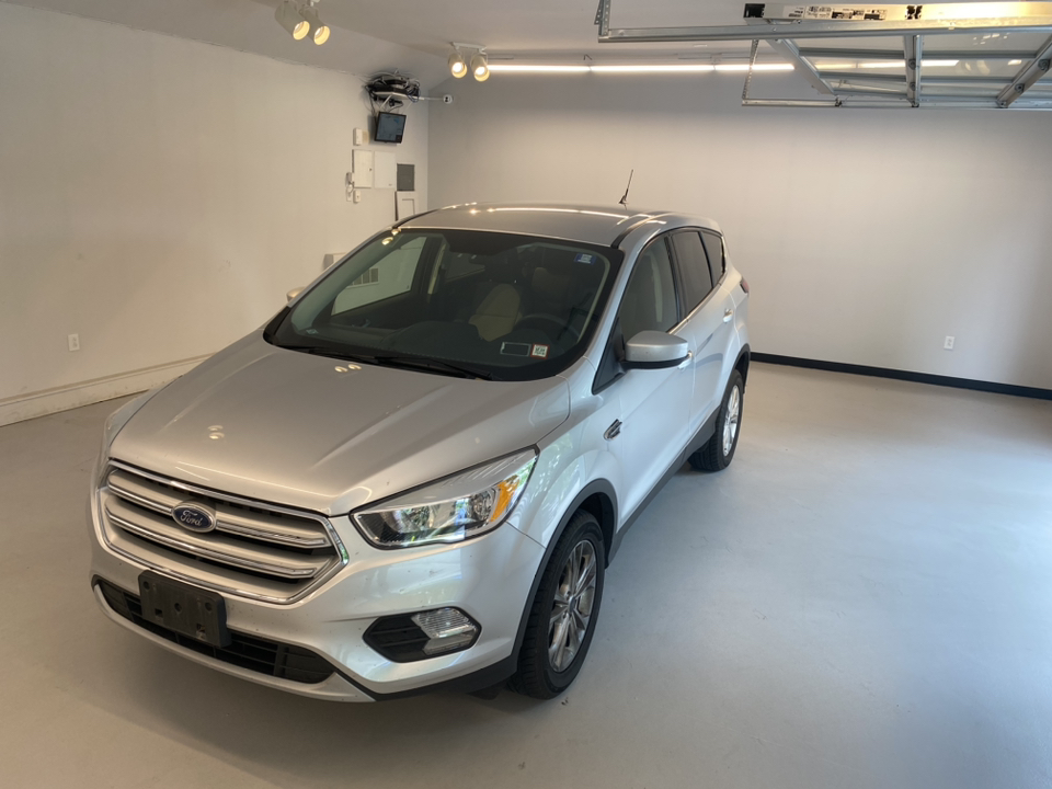 2019 Ford Escape SE 12