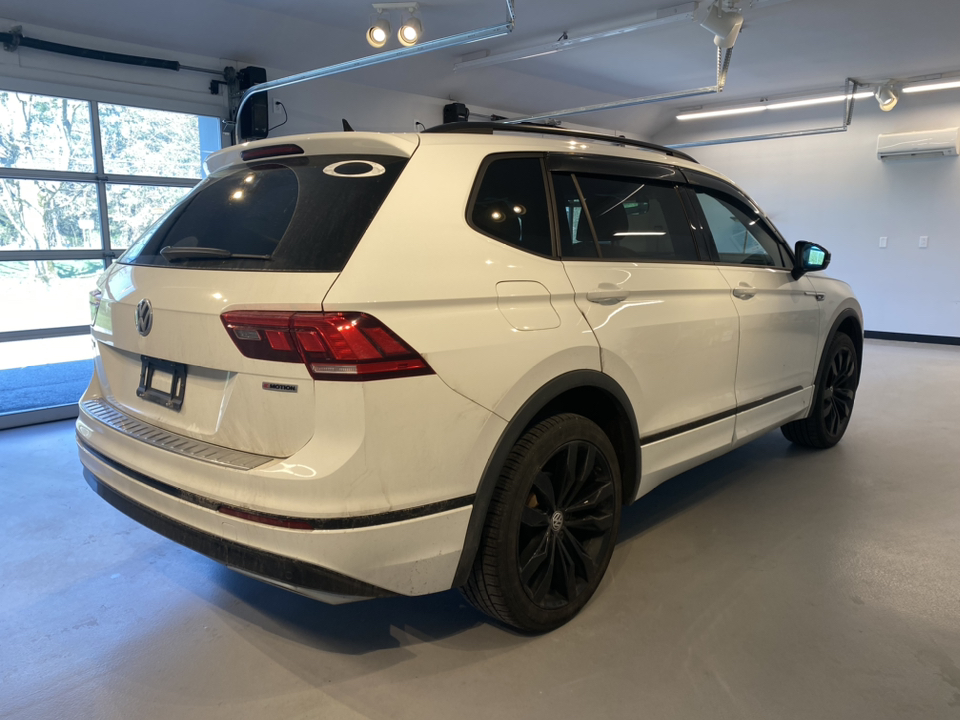 2020 Volkswagen Tiguan 2.0T SE R-Line Black 8