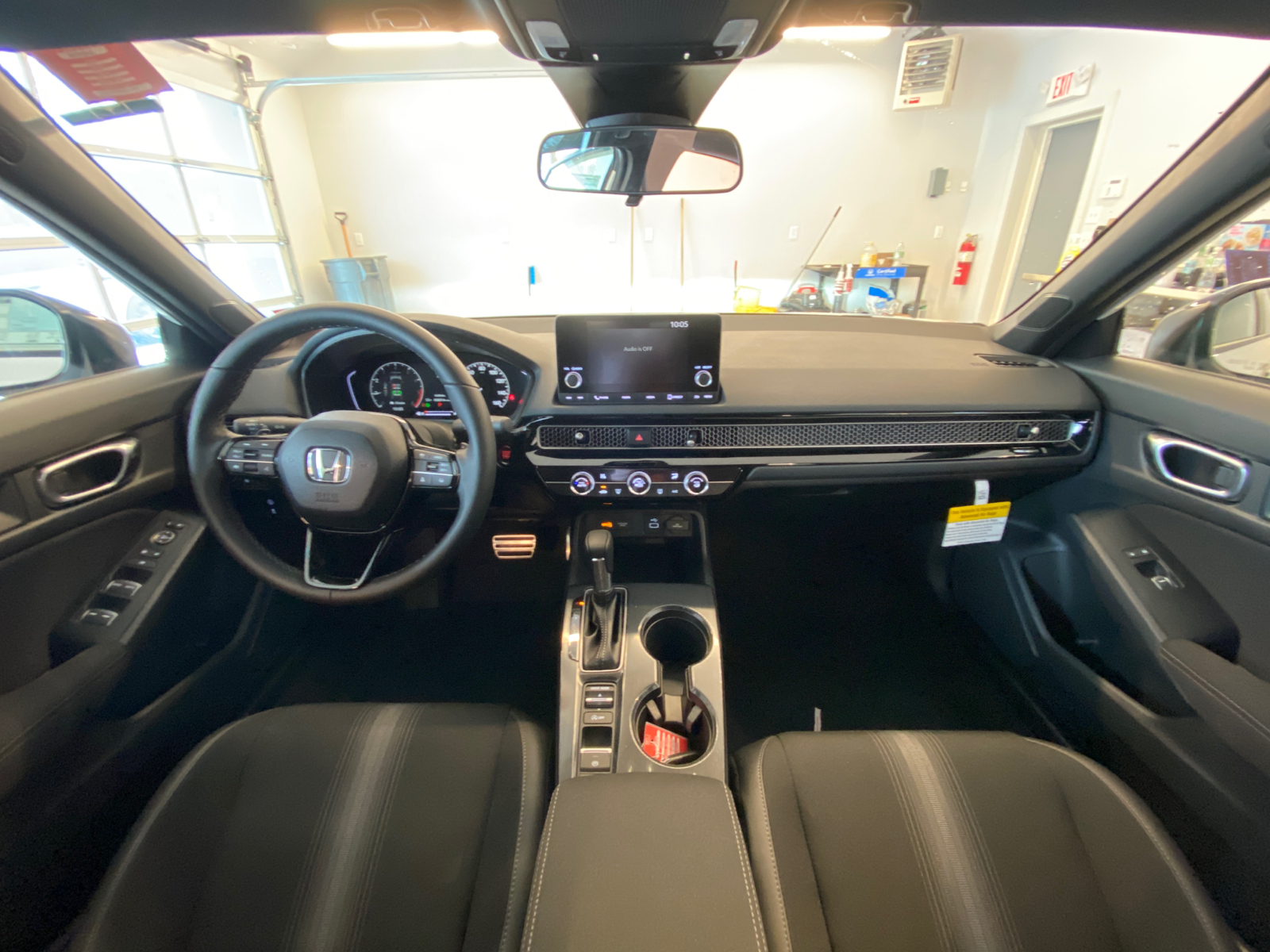 2024 Honda Civic Hatchback Sport 33