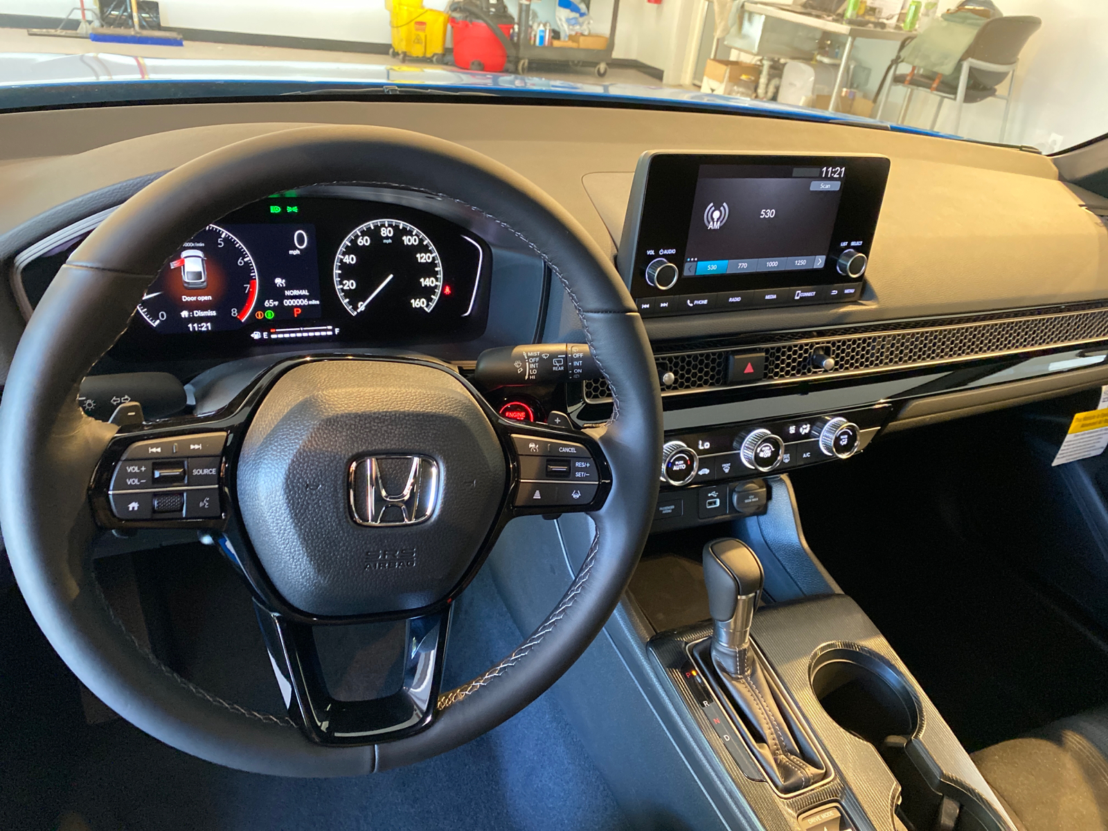 2024 Honda Civic Hatchback Sport 18