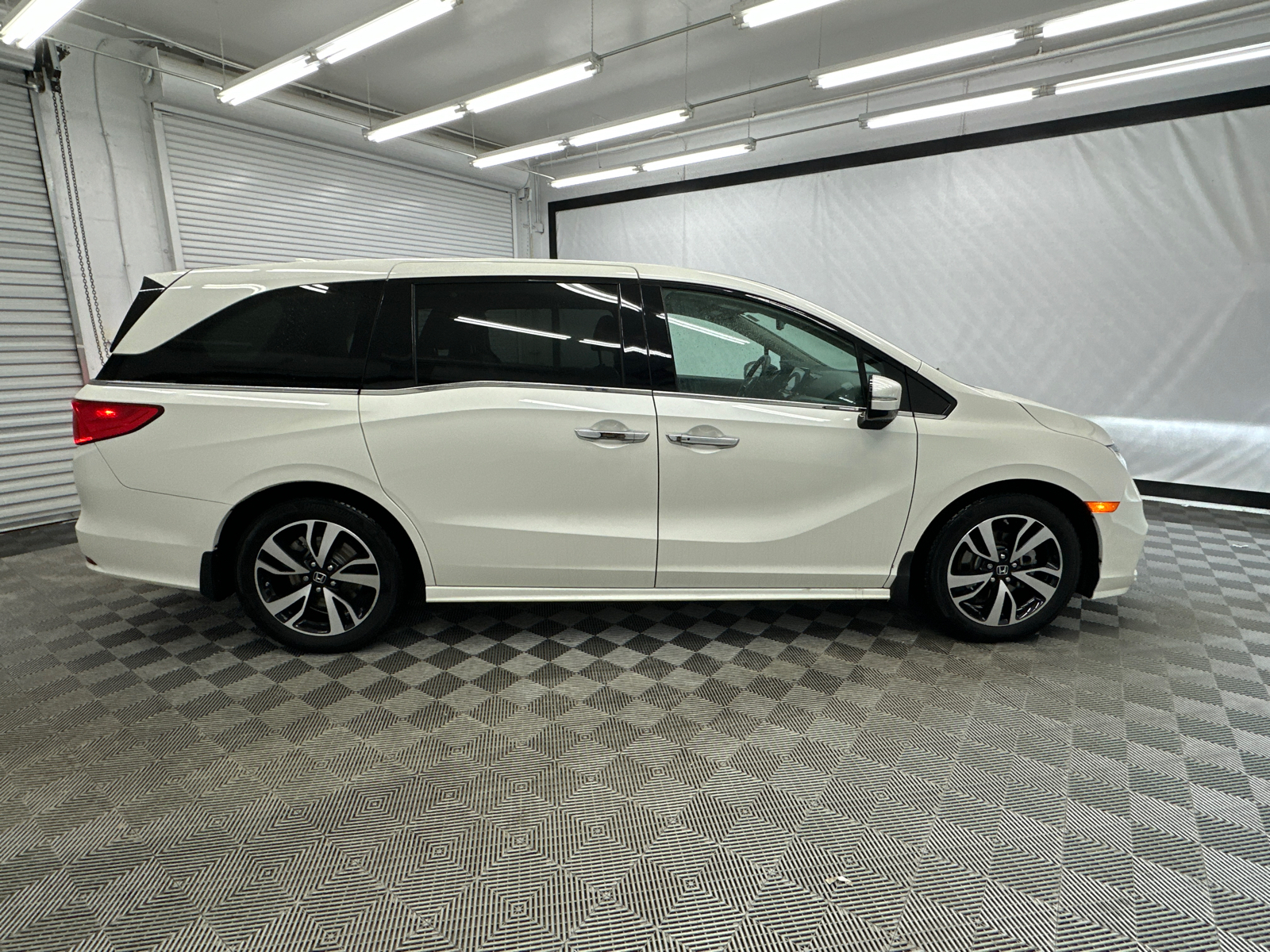 2019 Honda Odyssey Elite 6