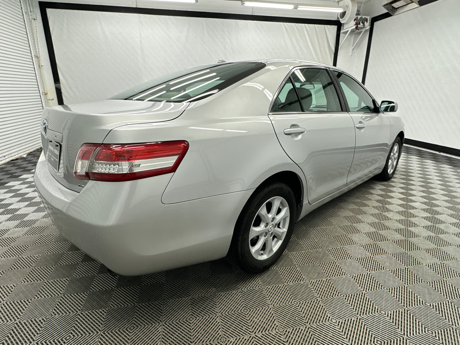 2011 Toyota Camry LE 5