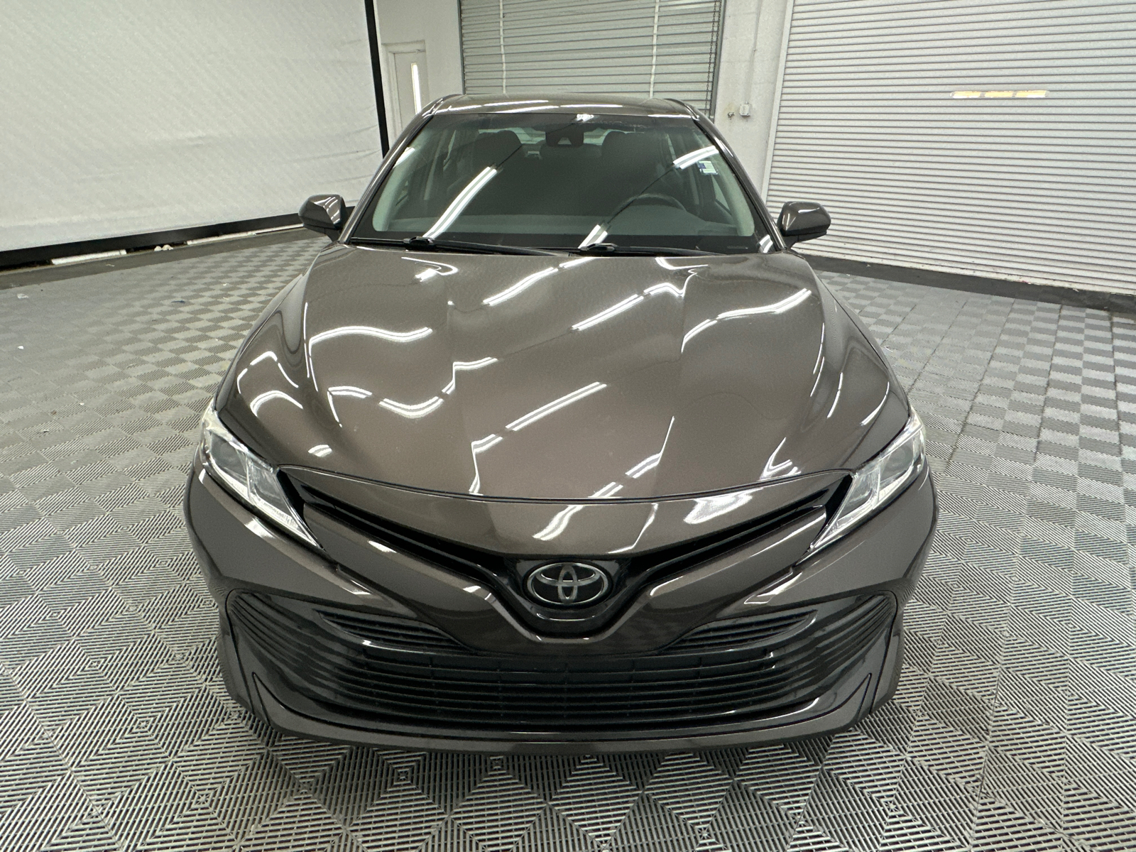 2019 Toyota Camry LE 8