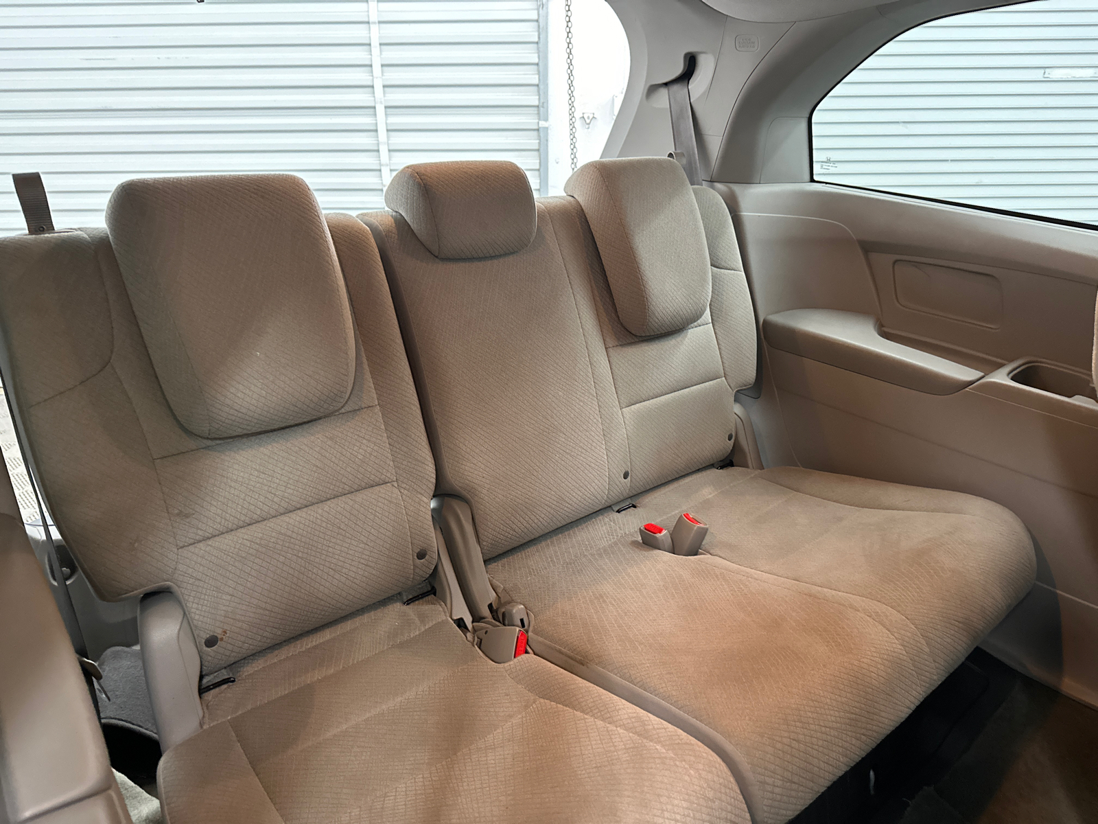 2014 Honda Odyssey LX 17