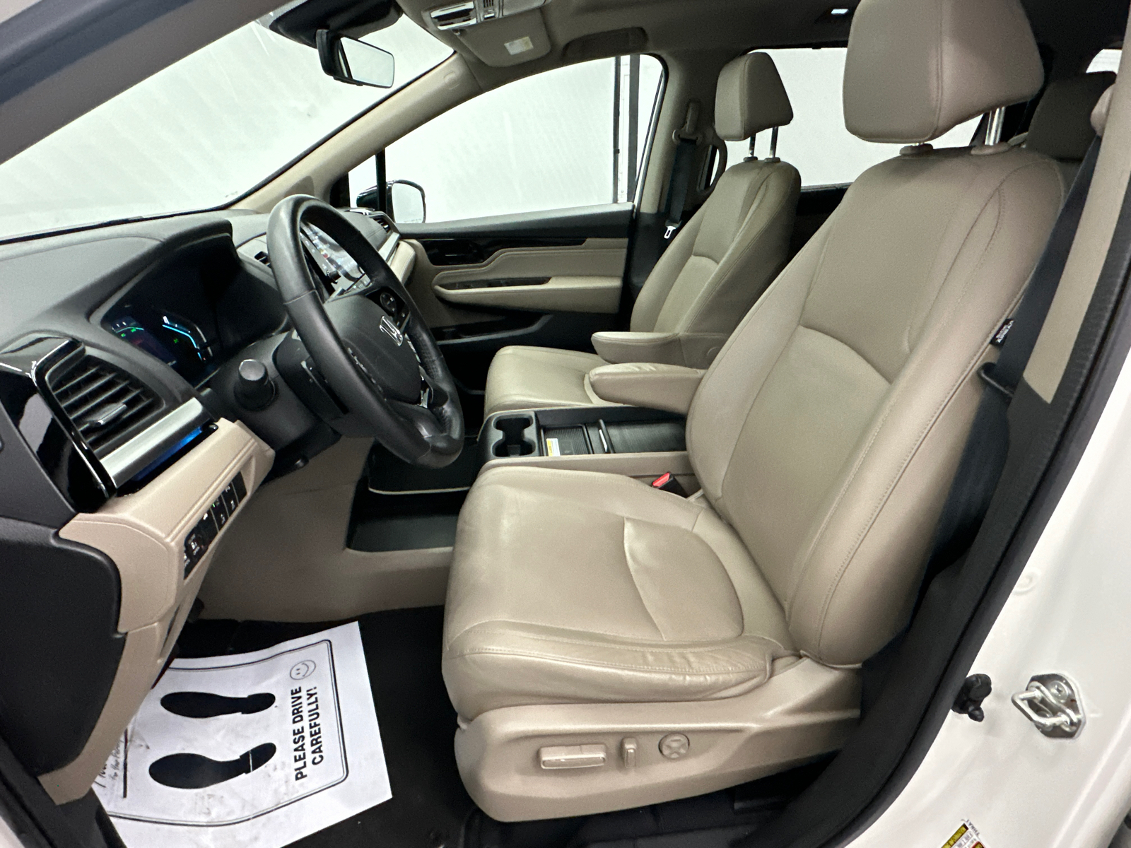 2018 Honda Odyssey  9