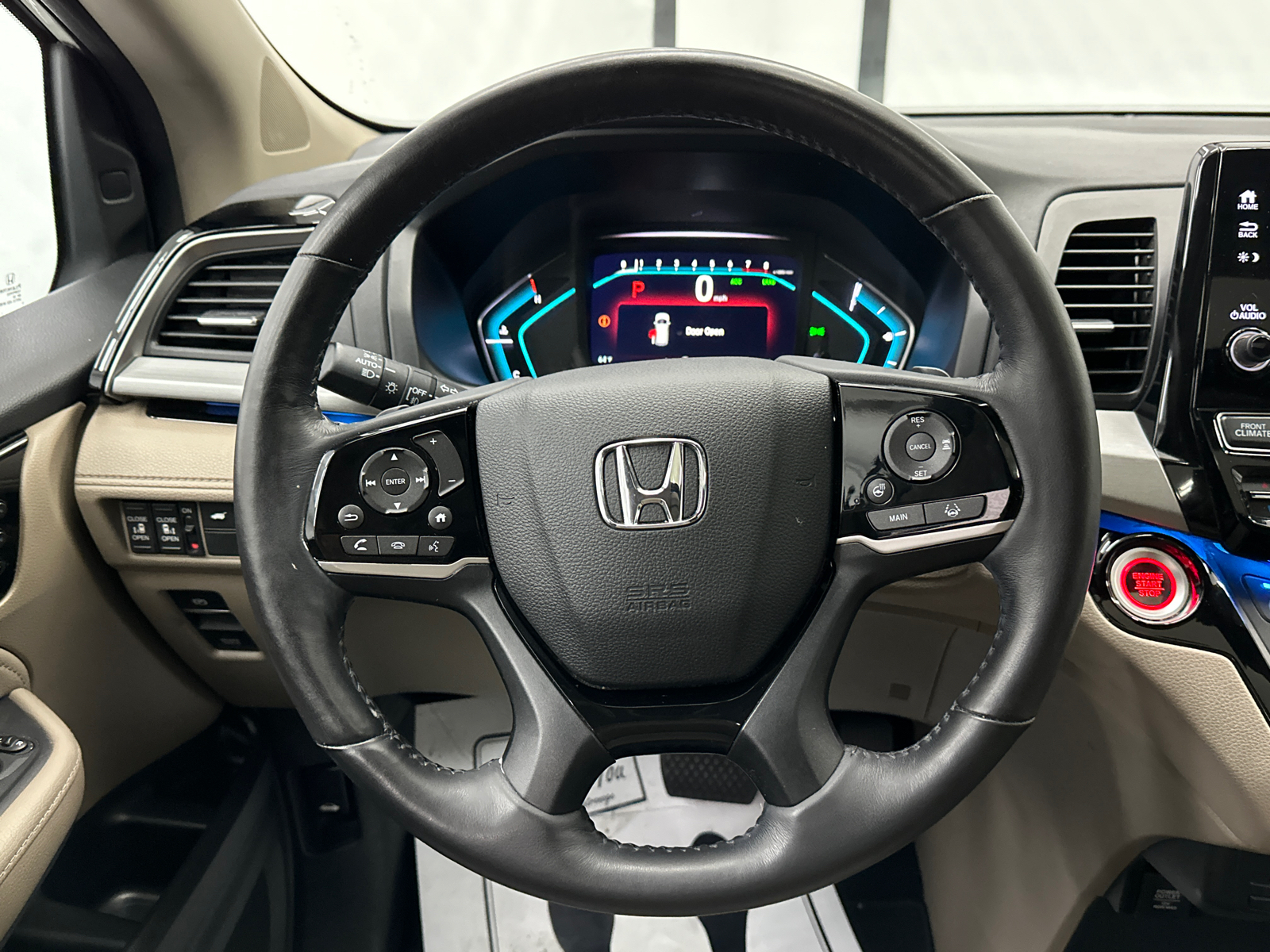 2018 Honda Odyssey  28