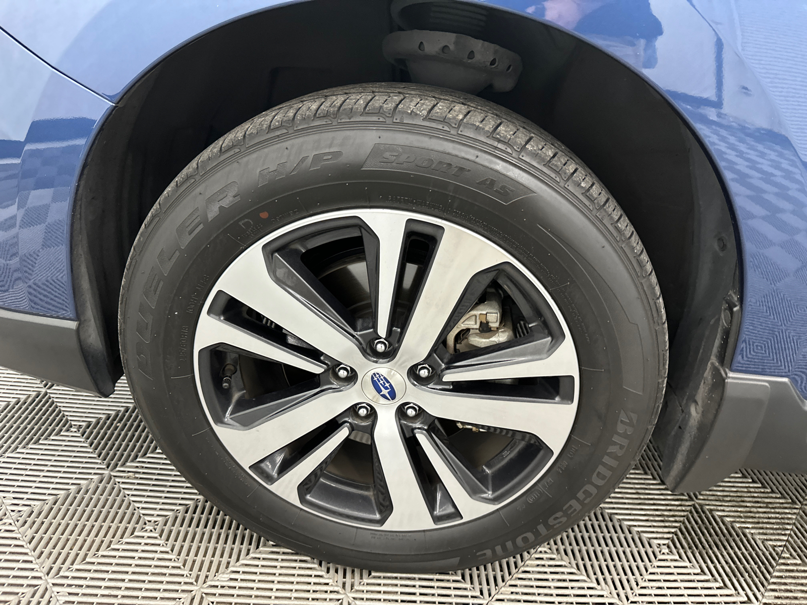 2019 Subaru Outback 2.5i 12