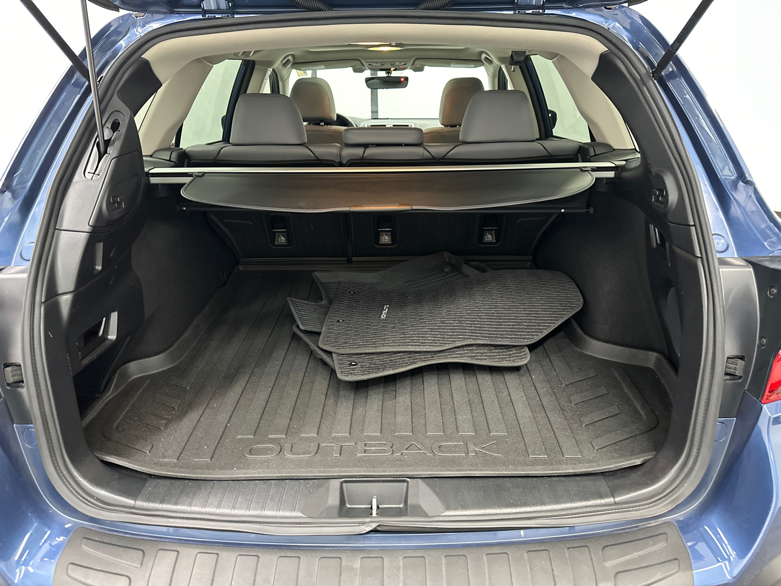 2019 Subaru Outback 2.5i 19