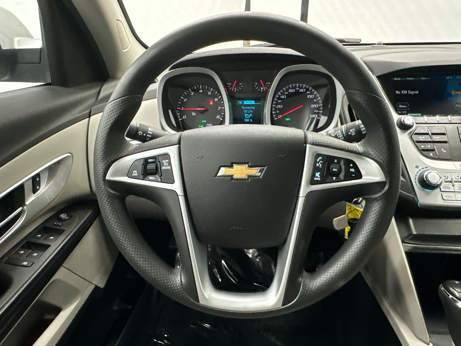 2016 Chevrolet Equinox LT 25