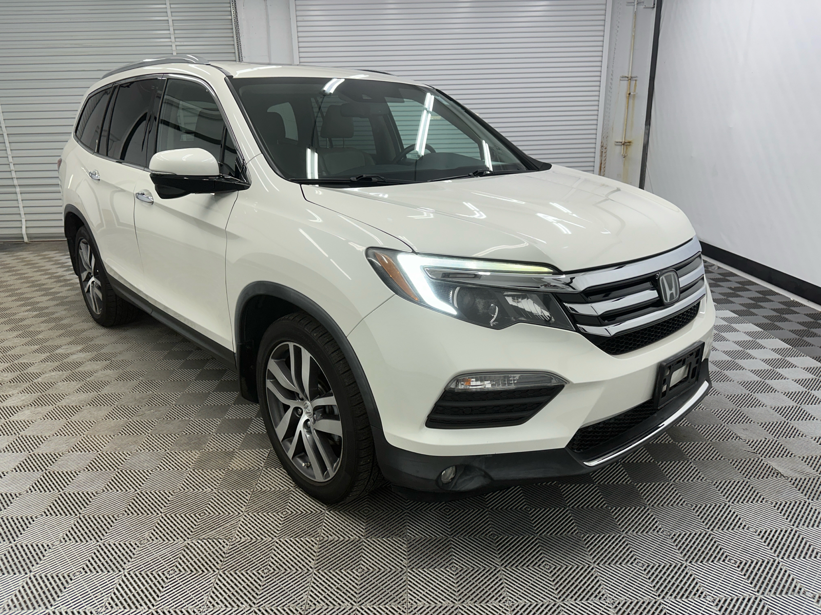 2017 Honda Pilot Touring 7