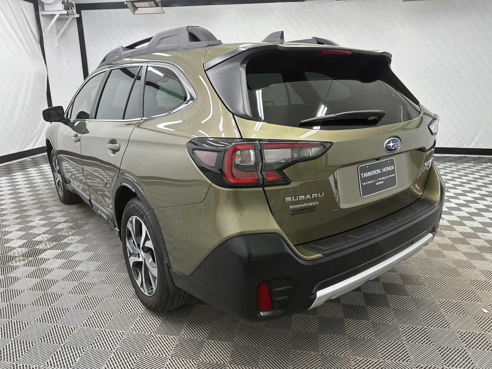 2020 Subaru Outback Limited XT 3