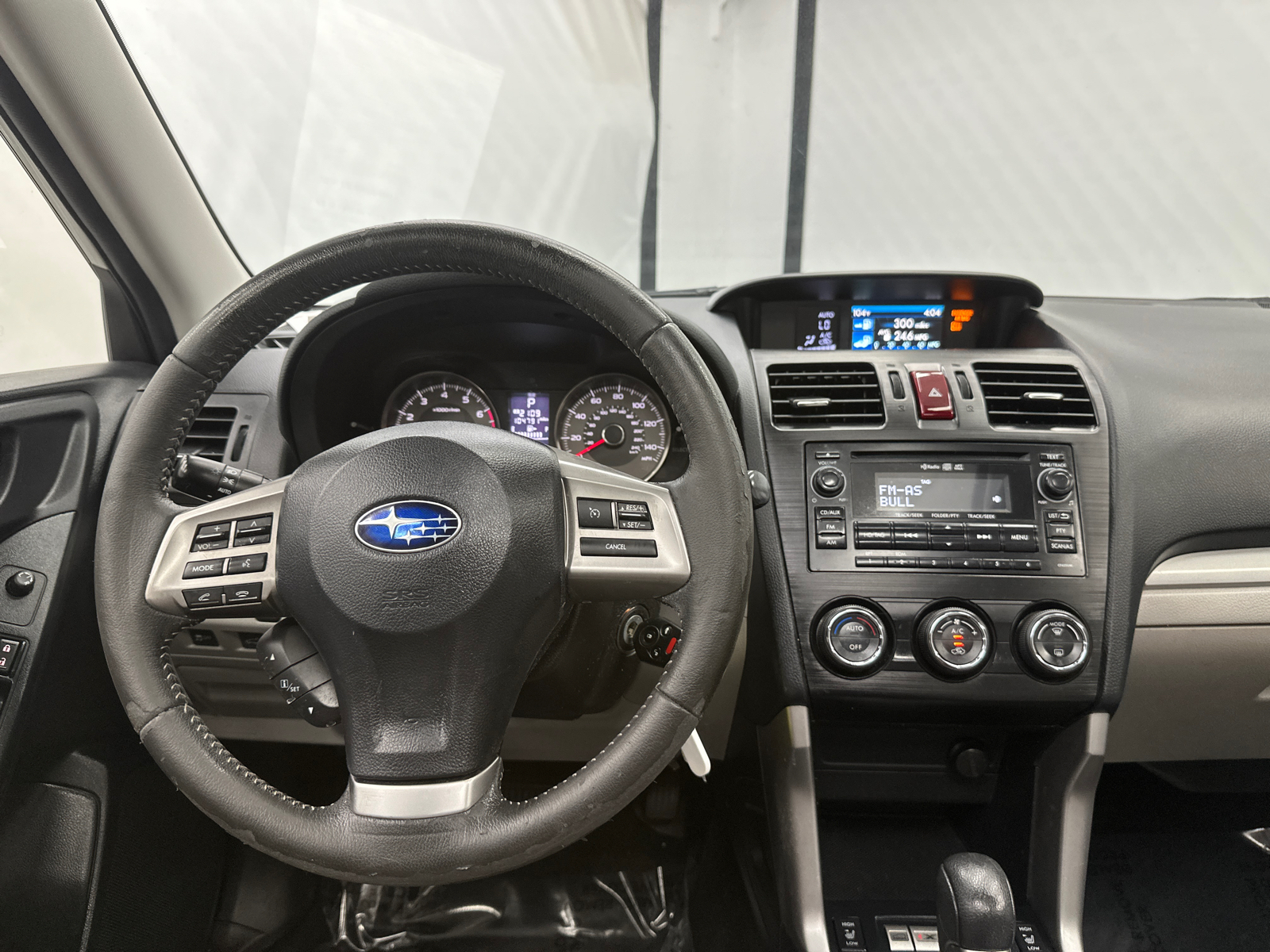 2015 Subaru Forester 2.5i Limited 24