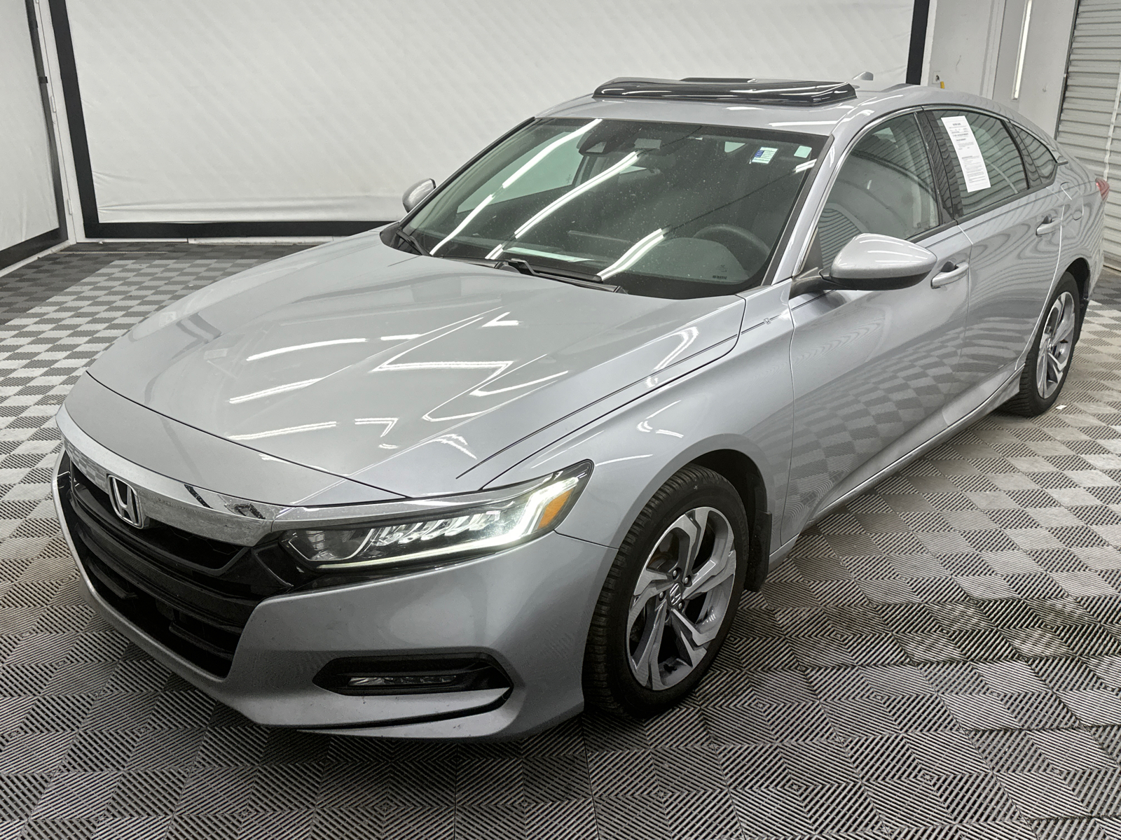 2018 Honda Accord EX 1