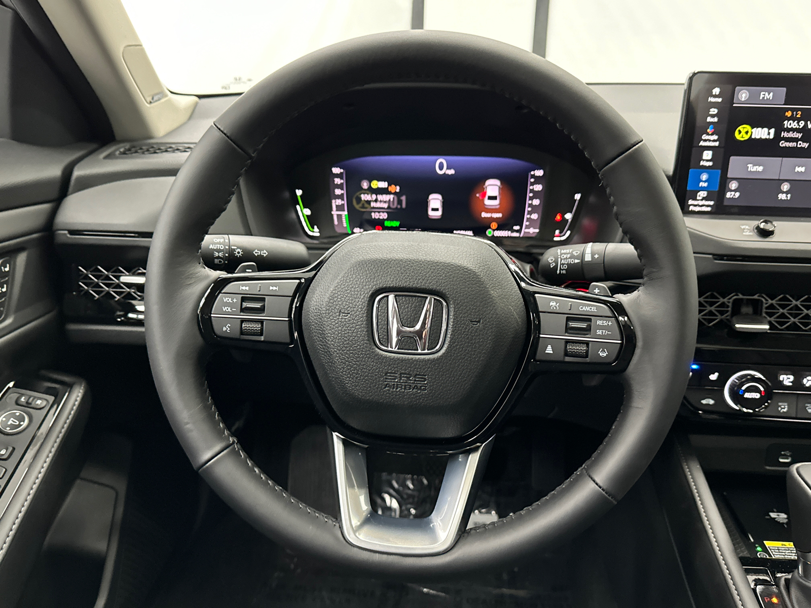 2024 Honda Accord Hybrid Touring 26