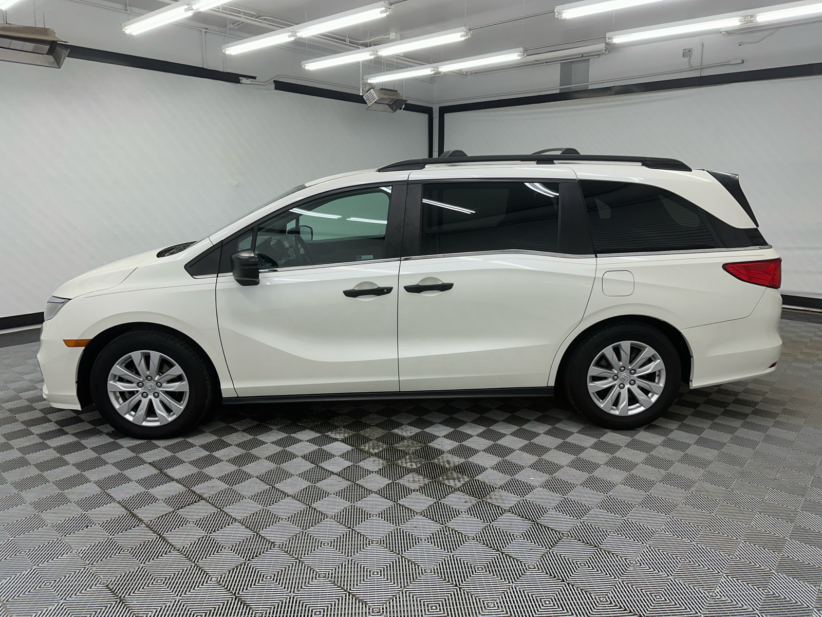 2019 Honda Odyssey LX 2