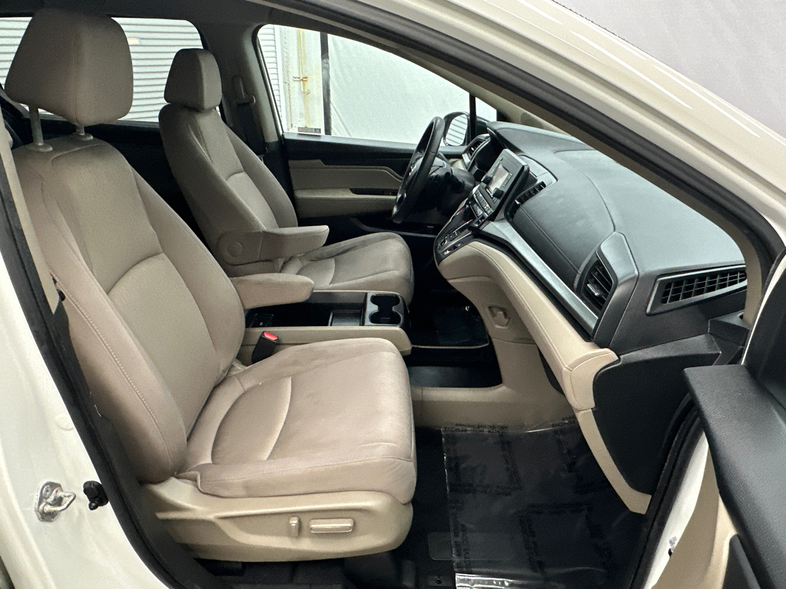 2019 Honda Odyssey LX 14