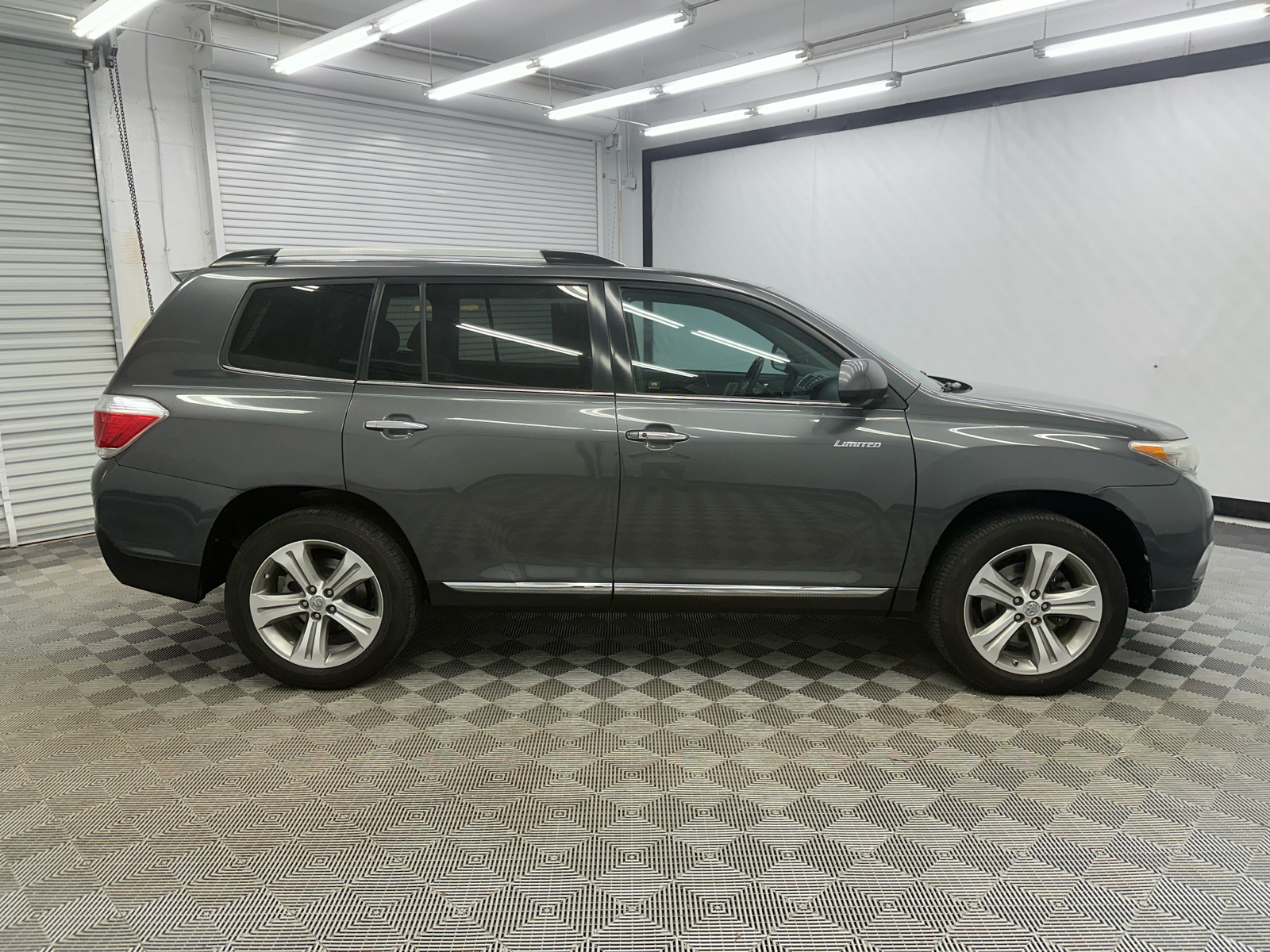 2011 Toyota Highlander Limited 6