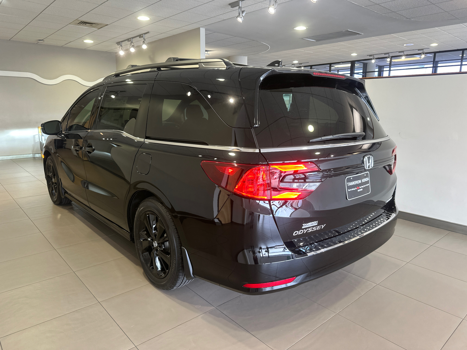 2024 Honda Odyssey Sport 2