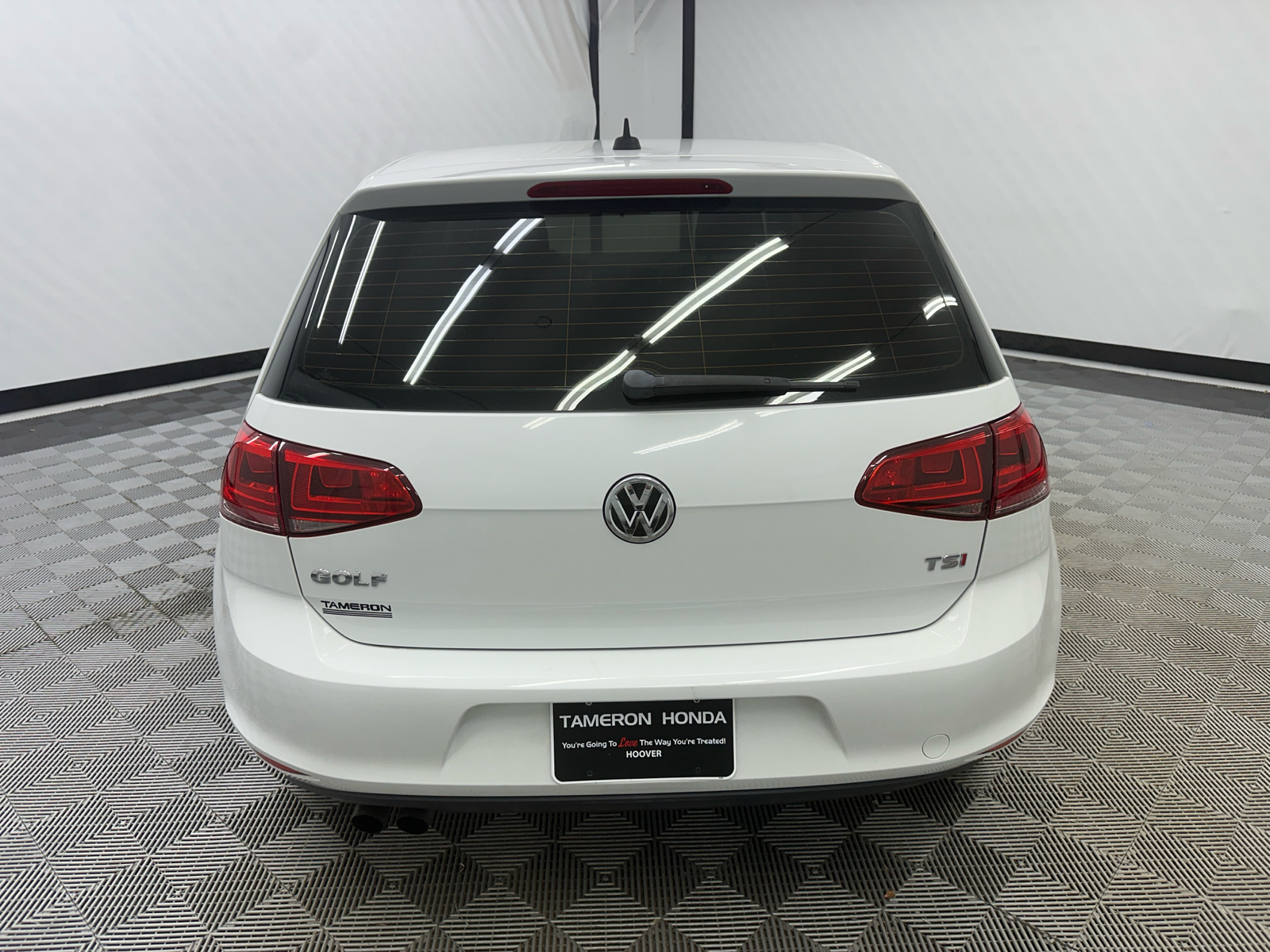 2016 Volkswagen Golf TSI S 4-Door 4