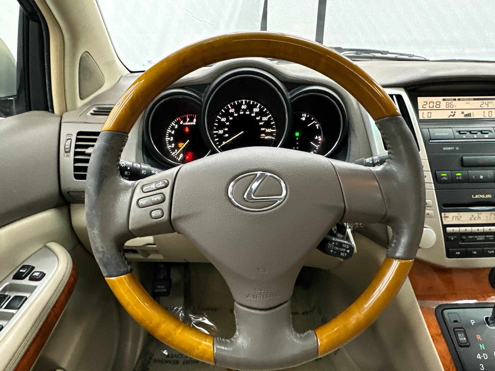 2004 Lexus RX 330 28