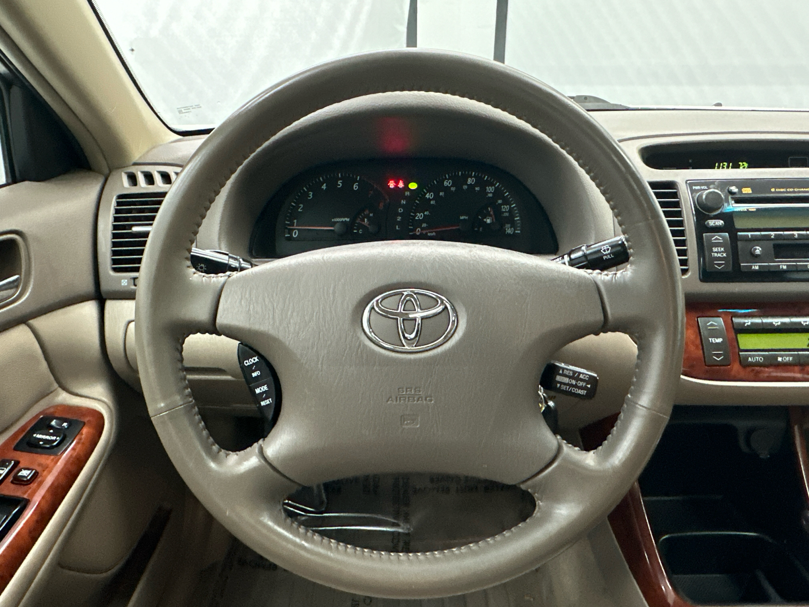 2004 Toyota Camry XLE 27