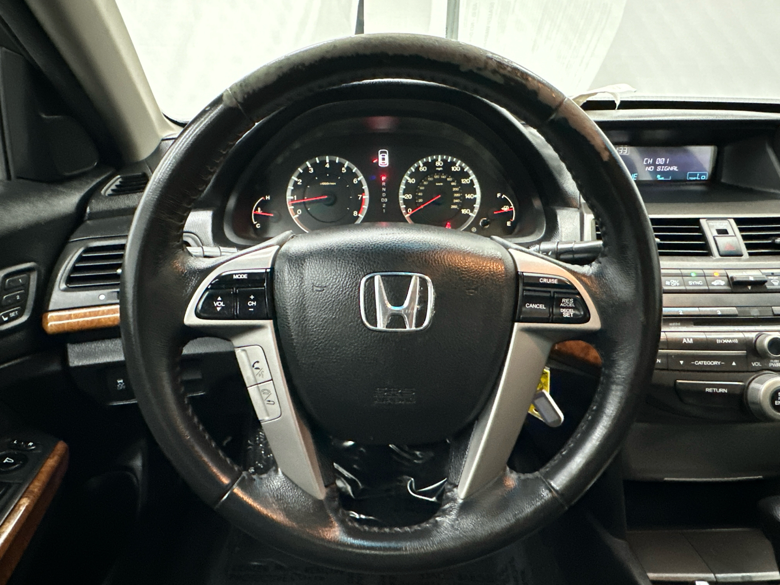 2011 Honda Accord EX-L 28