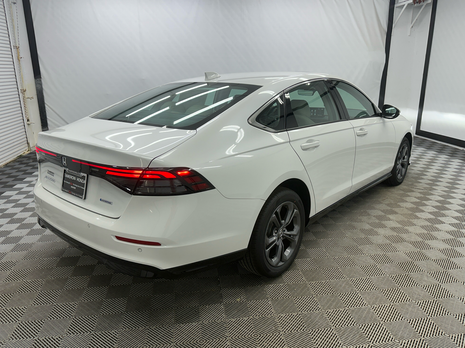 2024 Honda Accord Hybrid EX-L 5