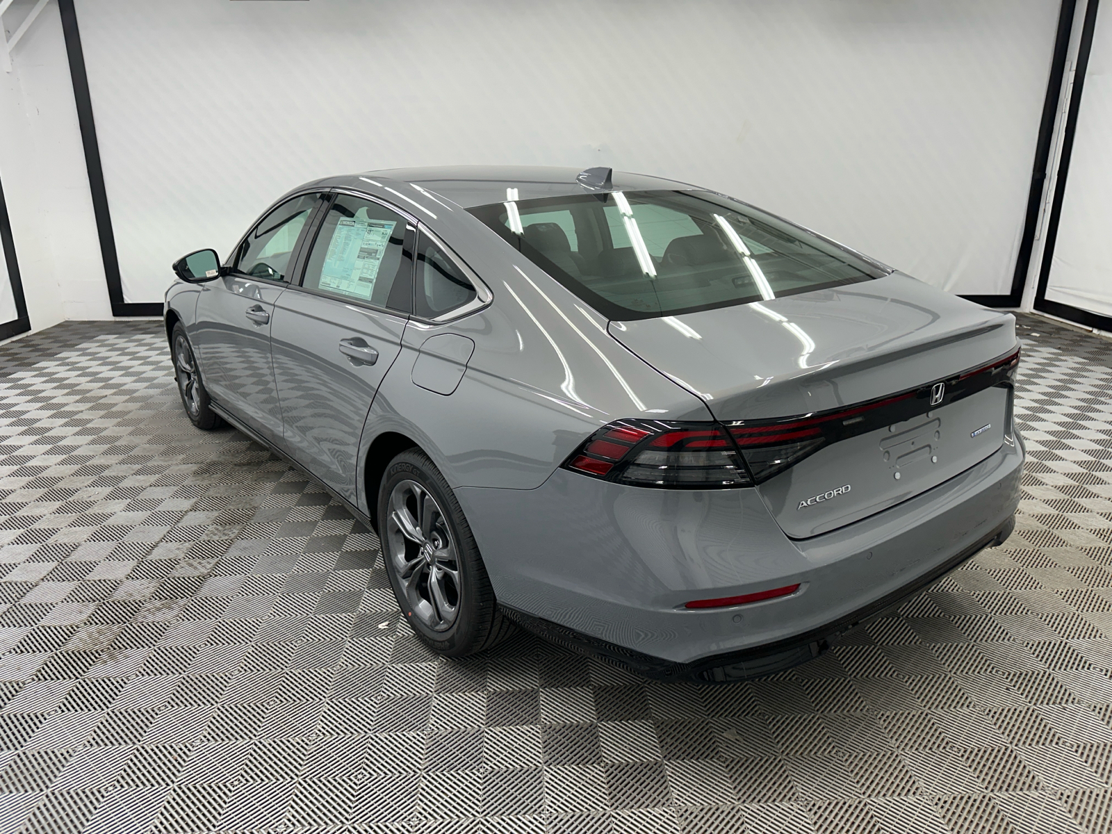 2024 Honda Accord Hybrid EX-L 3