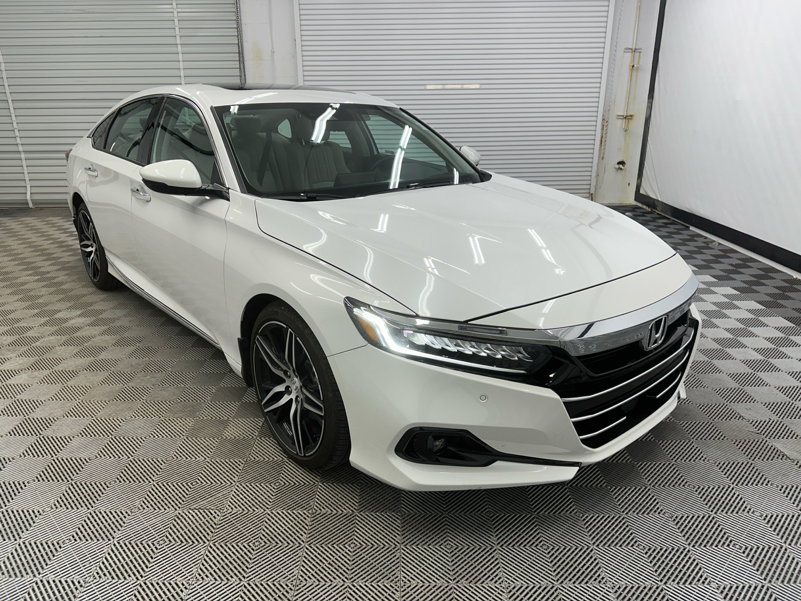 2022 Honda Accord Touring 2.0T 7