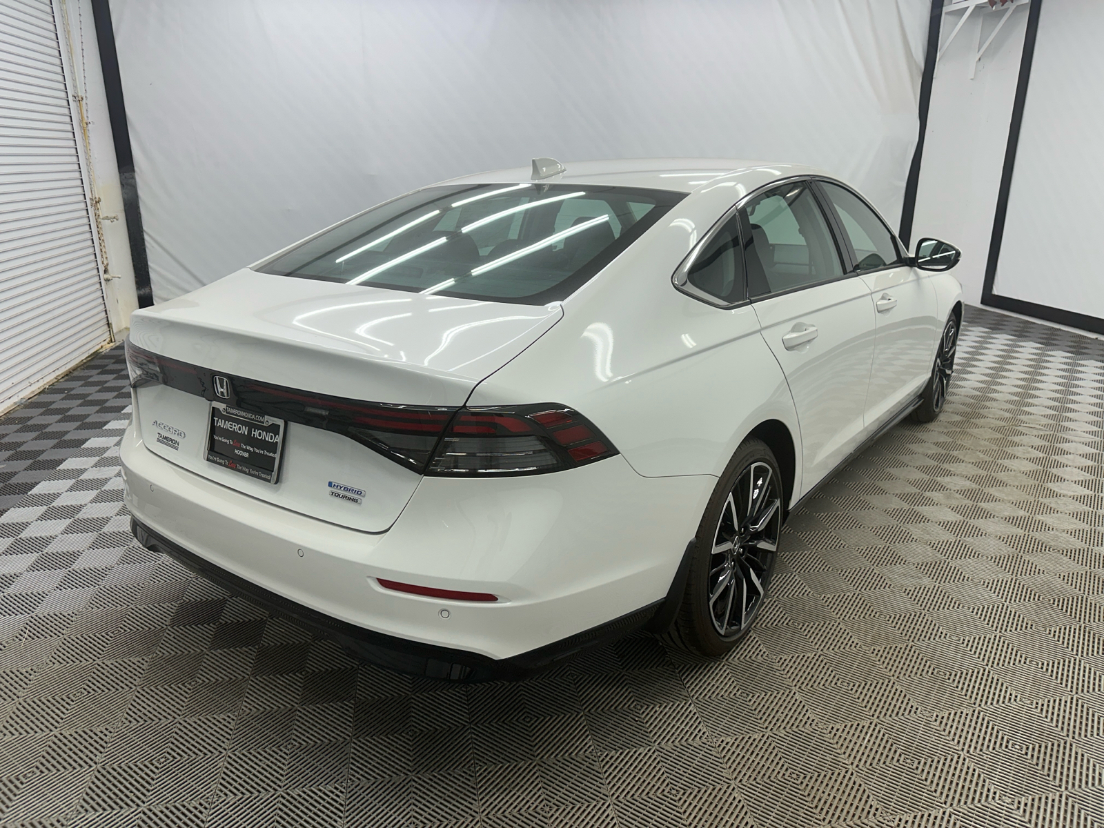 2024 Honda Accord Hybrid Touring 5