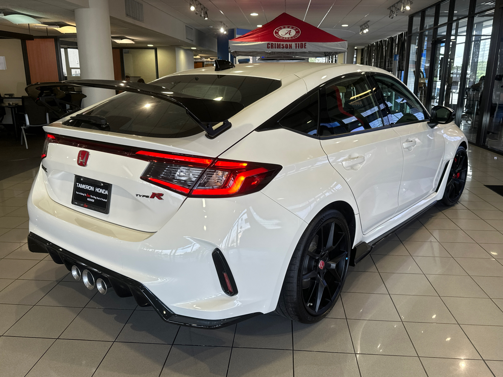 2024 Honda Civic Type R Base 5