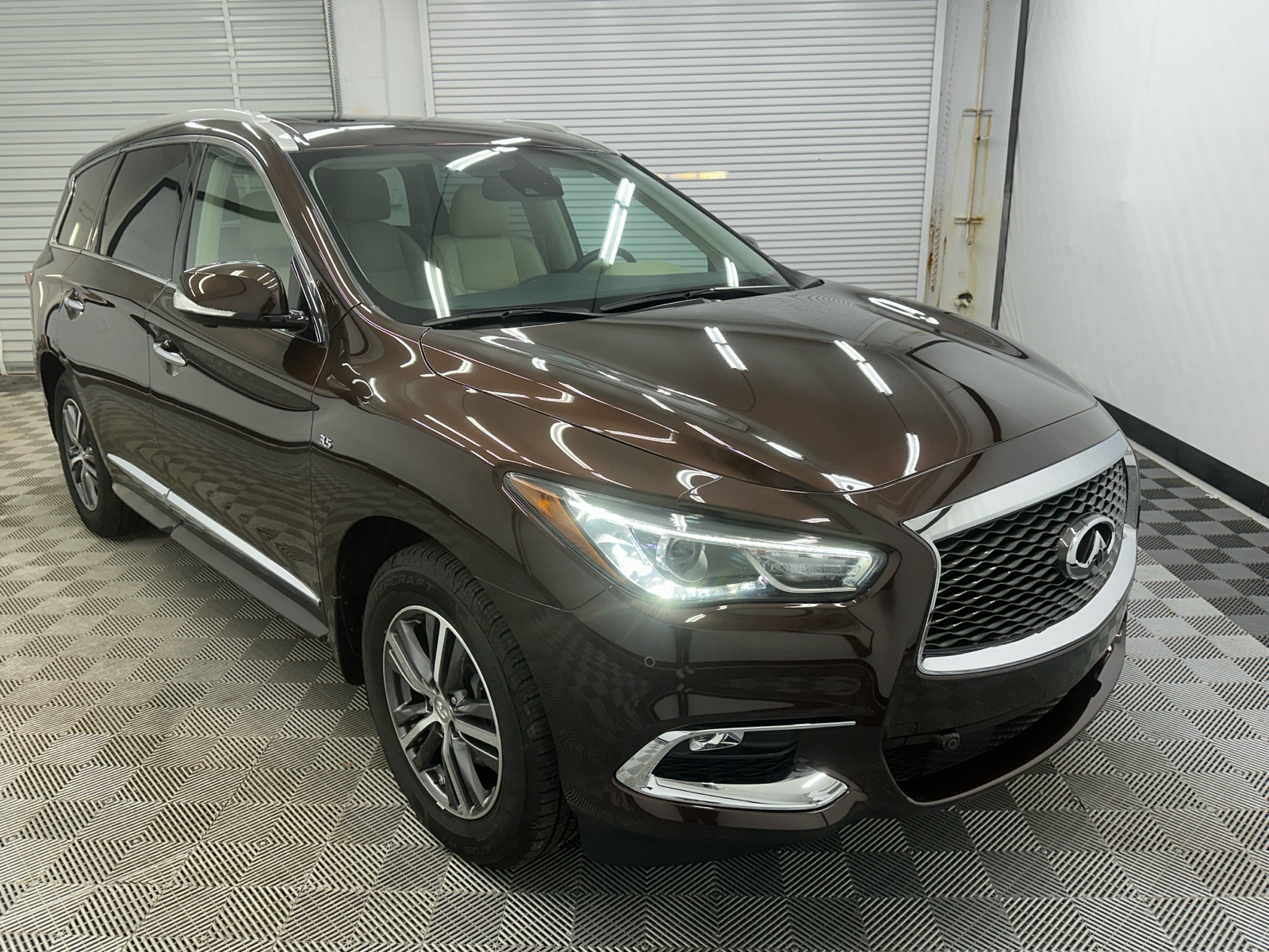 2019 INFINITI QX60 LUXE 7