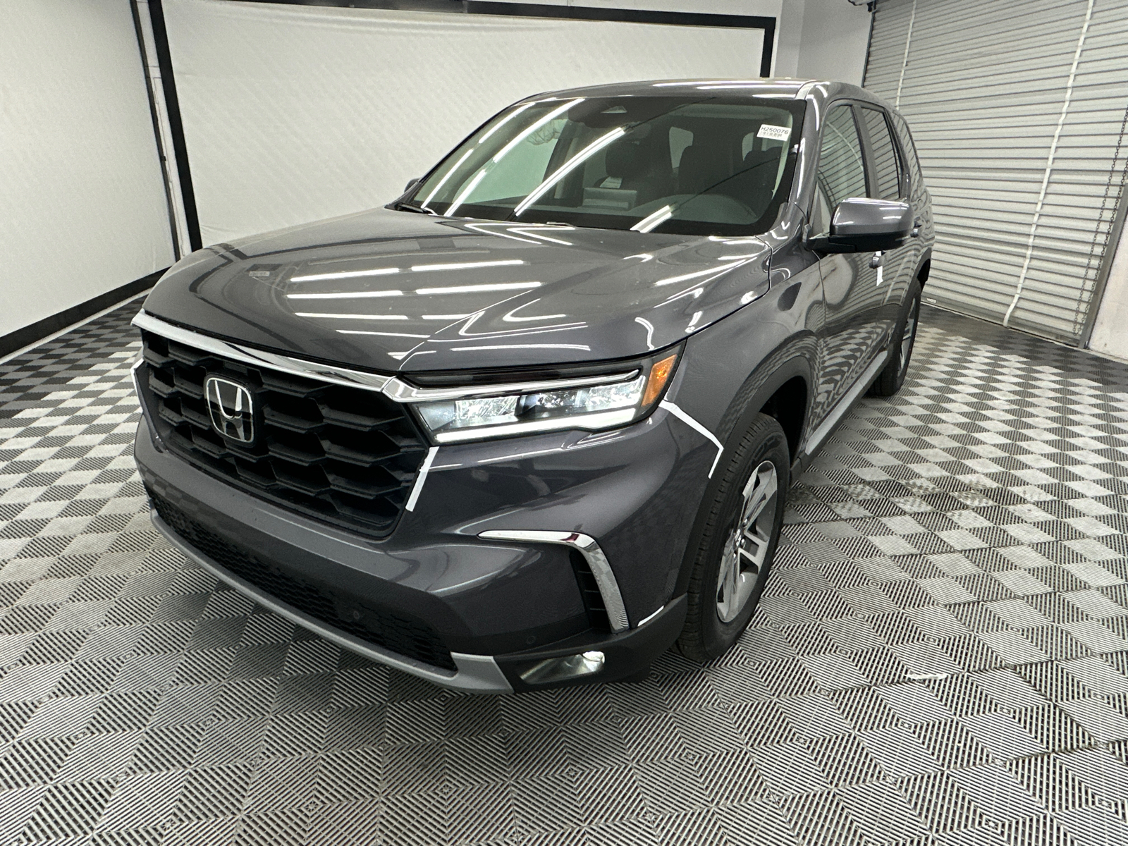 2025 Honda Pilot EX-L 1