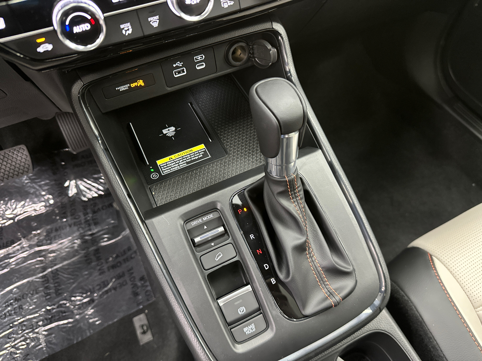 2025 Honda CR-V Hybrid Sport Touring 32