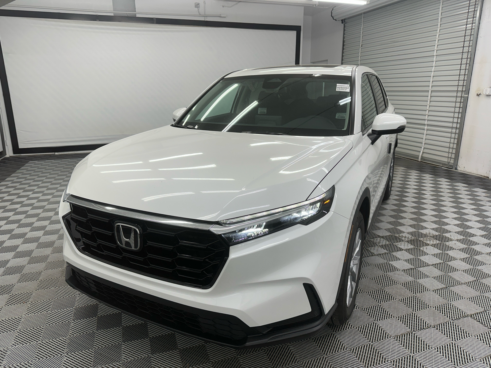 2025 Honda CR-V EX 1