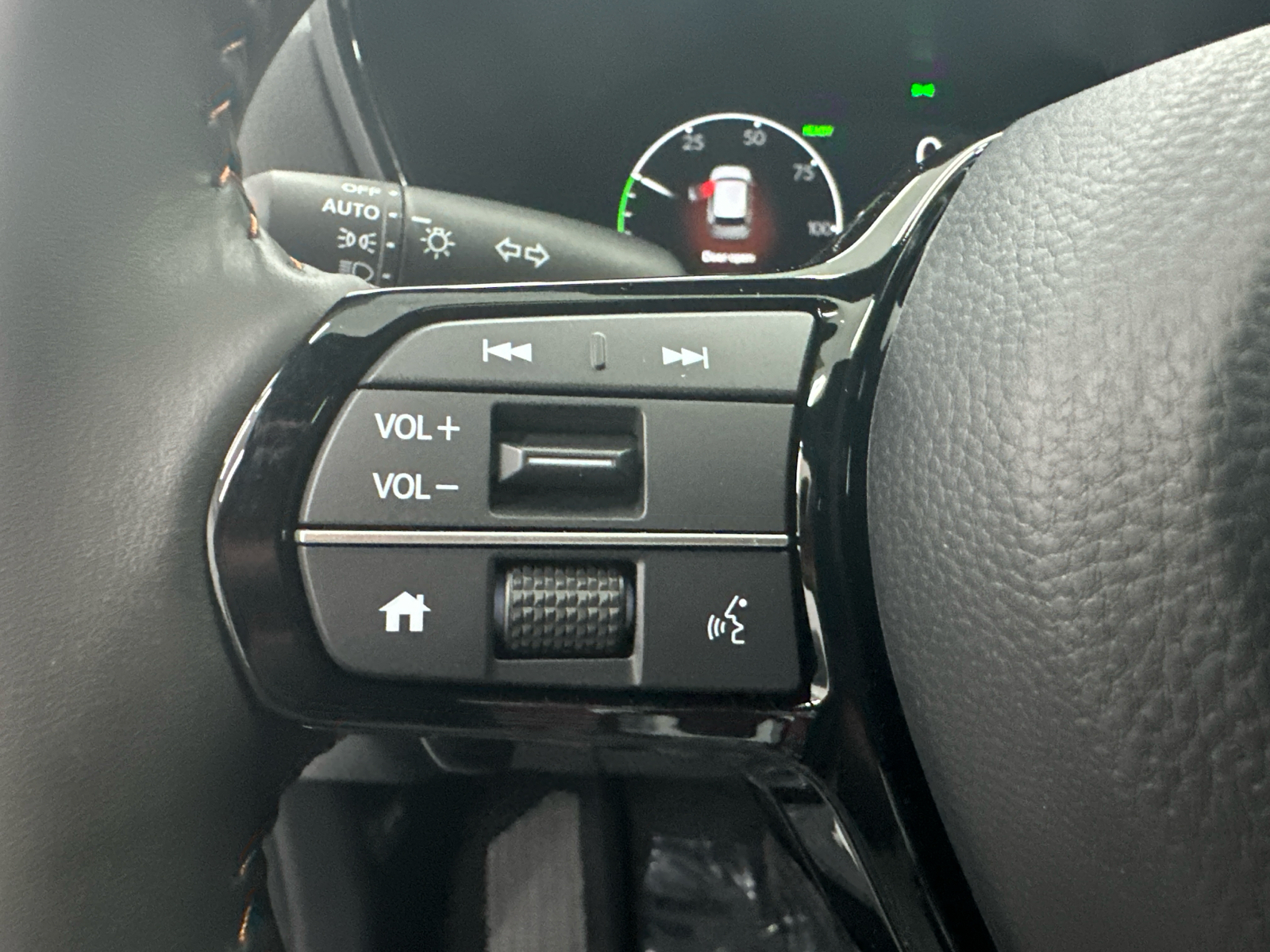 2025 Honda CR-V Hybrid Sport Touring 31
