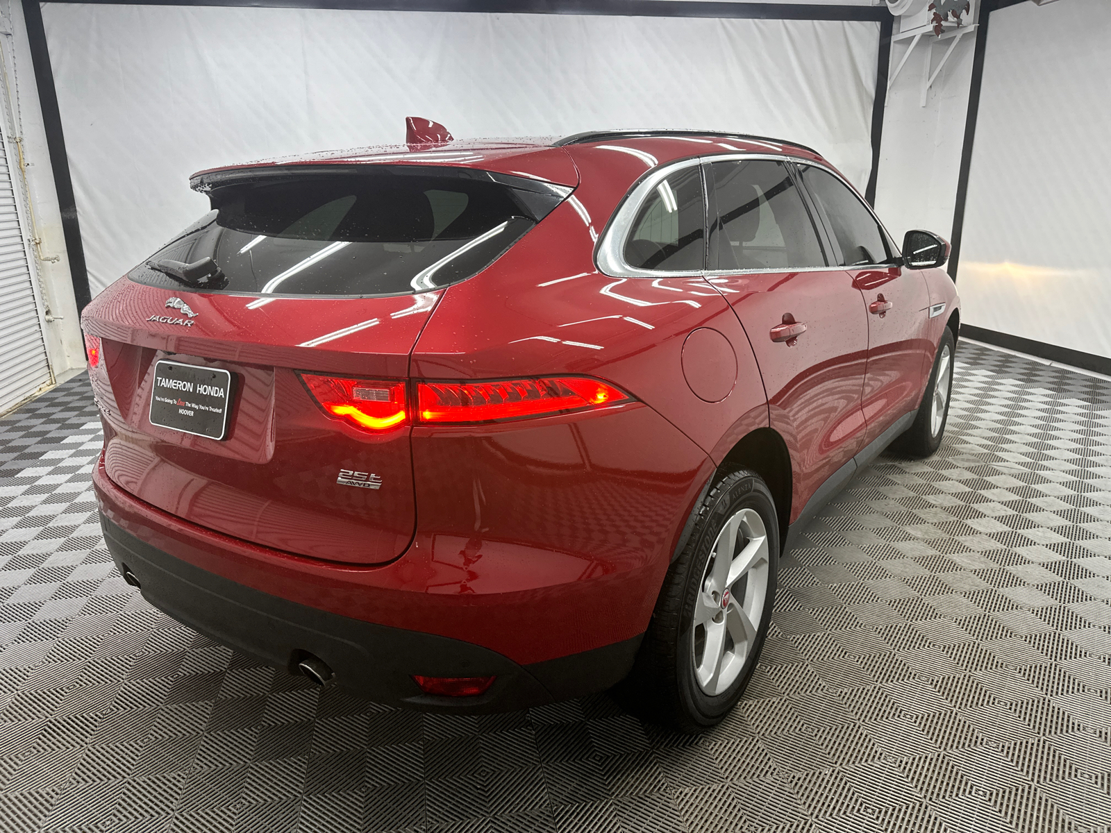 2019 Jaguar F-PACE 25t Premium 5