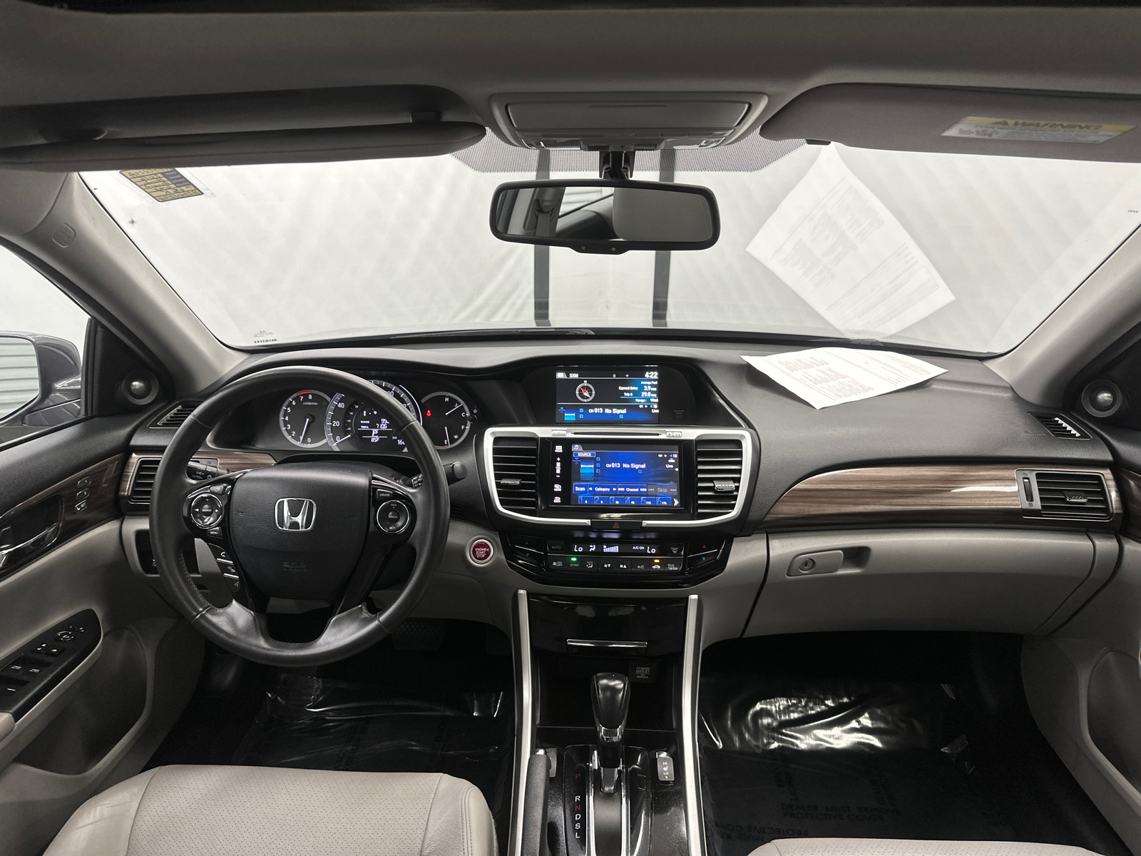 2016 Honda Accord EX-L 26