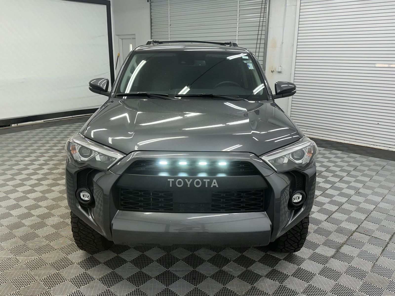 2023 Toyota 4Runner SR5 Premium 8