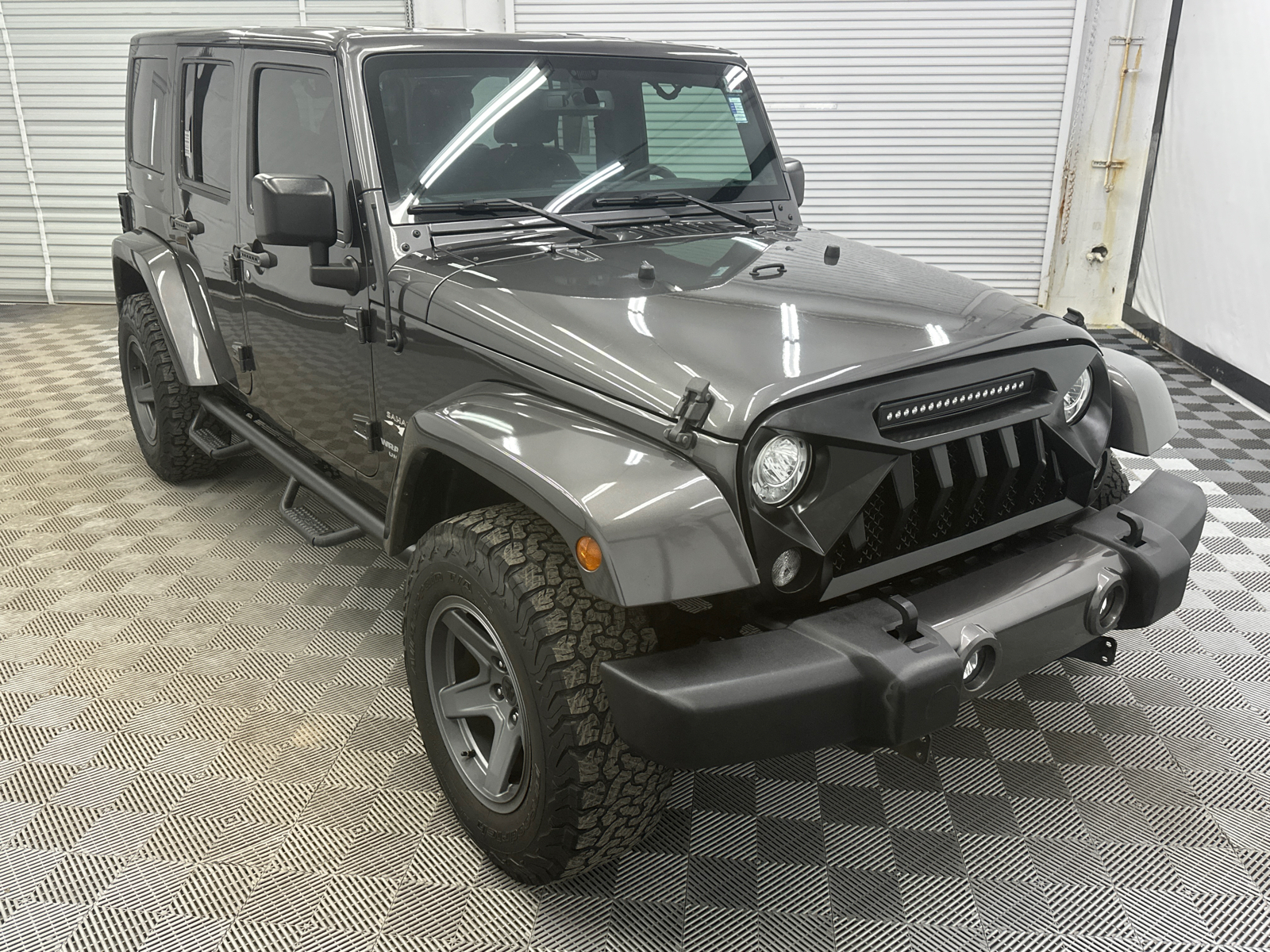 2017 Jeep Wrangler Unlimited Sahara 7