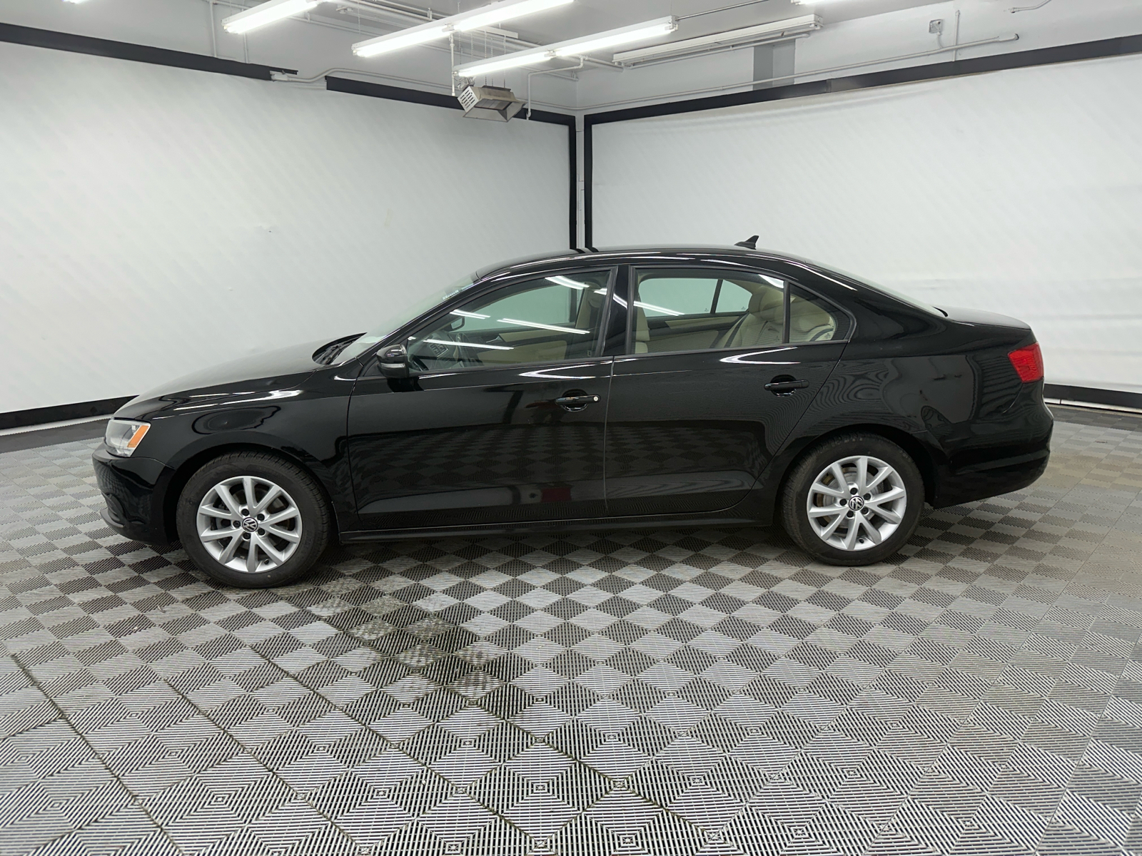 2012 Volkswagen Jetta 2.5L SE 2