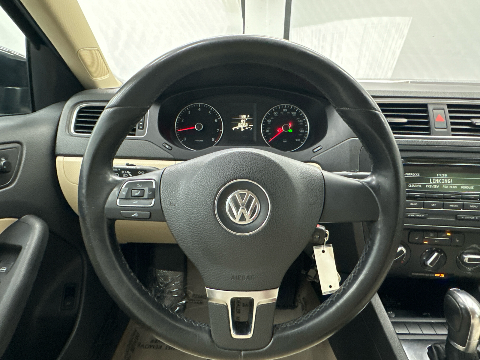 2012 Volkswagen Jetta 2.5L SE 24