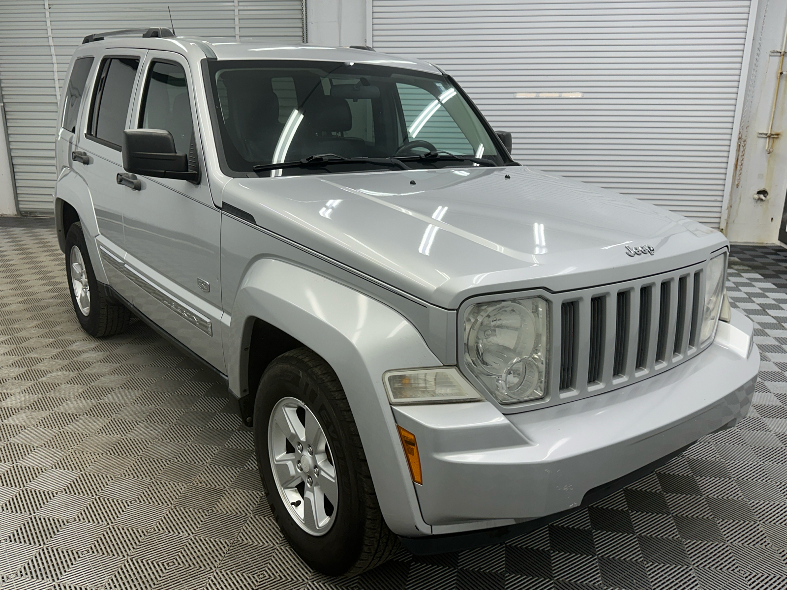 2011 Jeep Liberty Sport 7