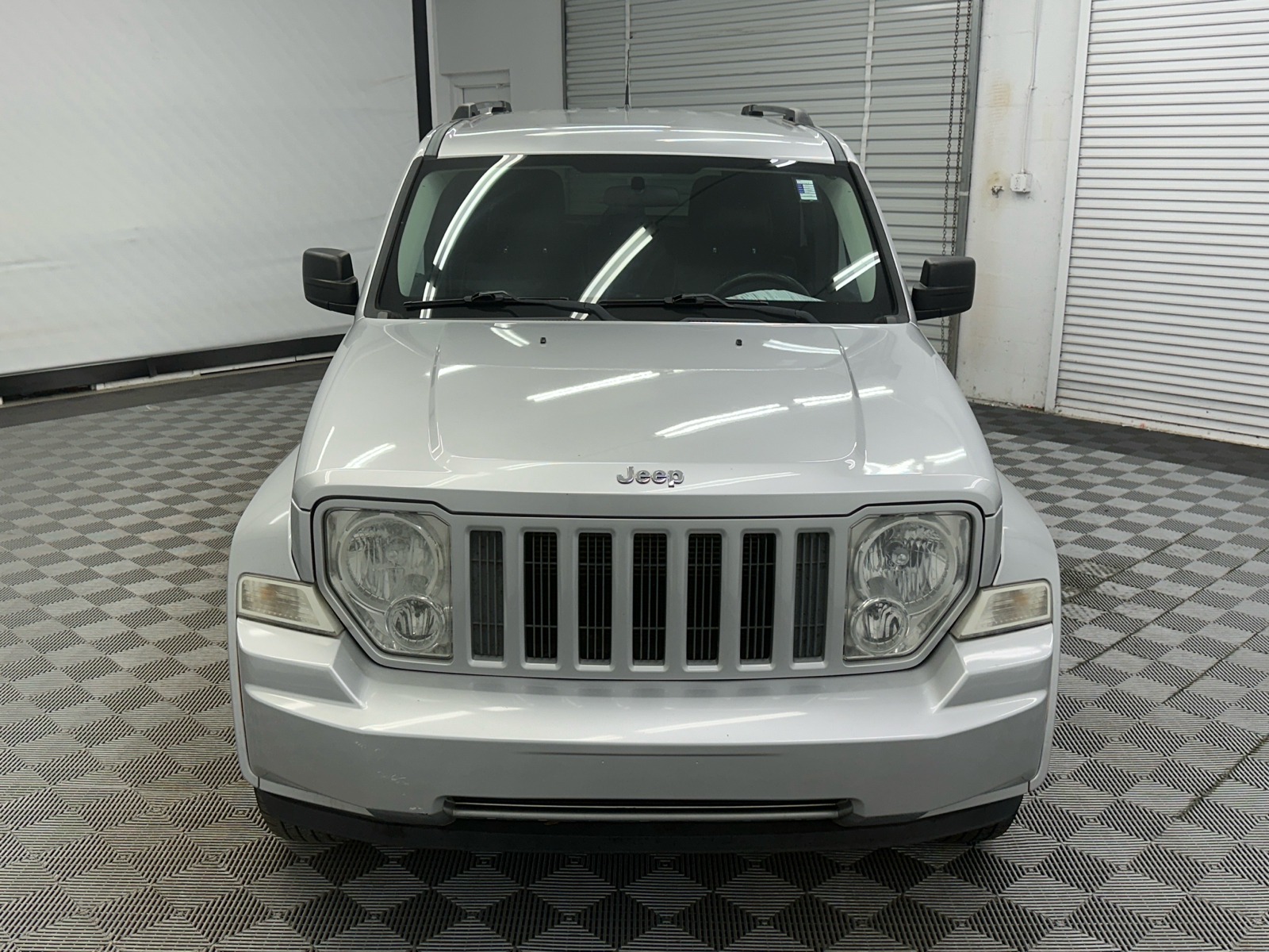 2011 Jeep Liberty Sport 8