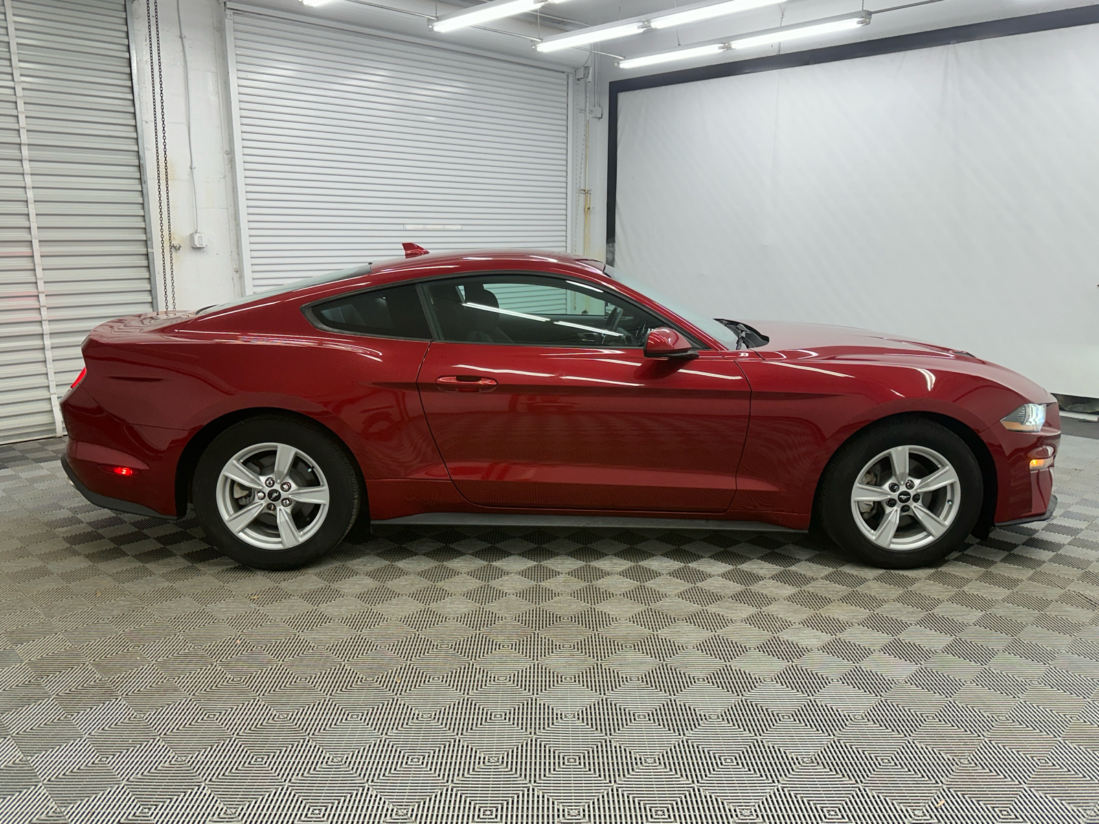 2020 Ford Mustang EcoBoost 6