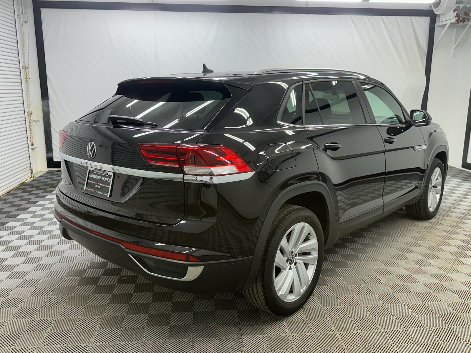 2021 Volkswagen Atlas Cross Sport 2.0T SE w/Technology 5